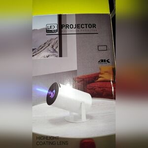 UltraHD 4K Multimedia Projector